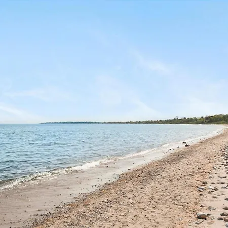 2 Bedroom Stunning In Holiday home